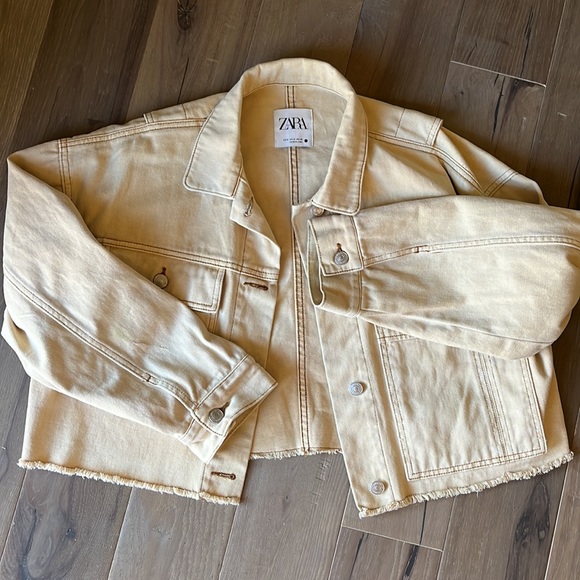Zara cream cropped jacket - Picture 3 of 7